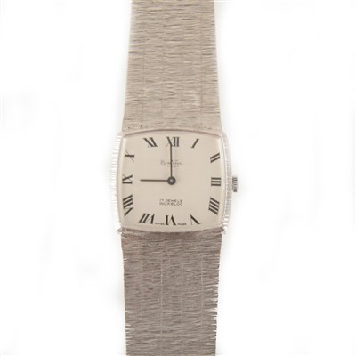 Lot 204 - Bentima - a gentleman's Star rhodium-plated bracelet watch.