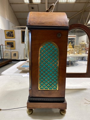 Lot 397 - A Regency mahogany bracket clock