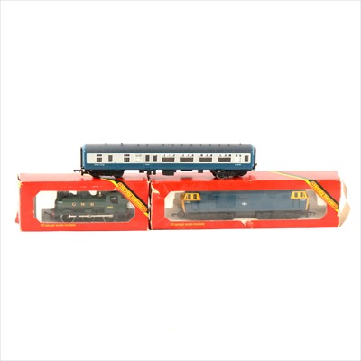 Lot 153 - OO gauge model railways, including Hornby R.041 GWR Pannier Tank locomotive, etc.