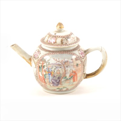 Lot 19 - Chinese famille rose teapot