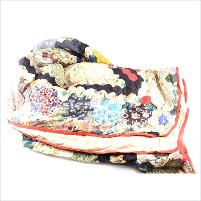 Lot 112 - A Patchwork quilt