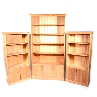 Lot 457 - A pine open bookcase