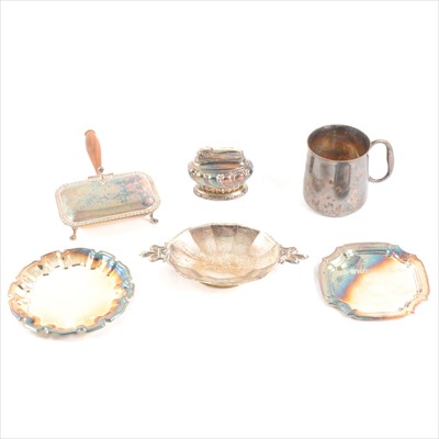 Lot 145 - A part canteen of Bead pattern electroplated cutlery