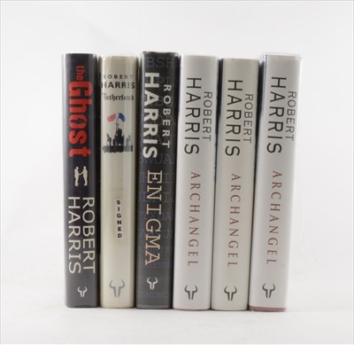 Lot 17 - ROBERT HARRIS, Fatherland, Hutchinson 1992,...
