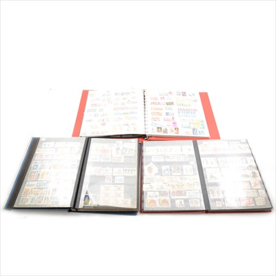 Lot 162 - Six albums and stock books of USA stamps.
