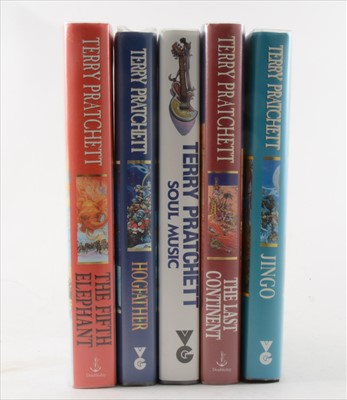 Lot 27 - TERRY PRATCHETT, Soul Music, Gollancz, 1994,...