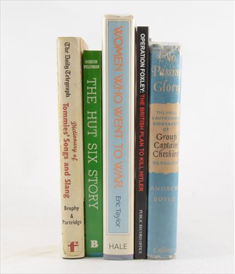 Lot 64 - Military History: A large collection including...