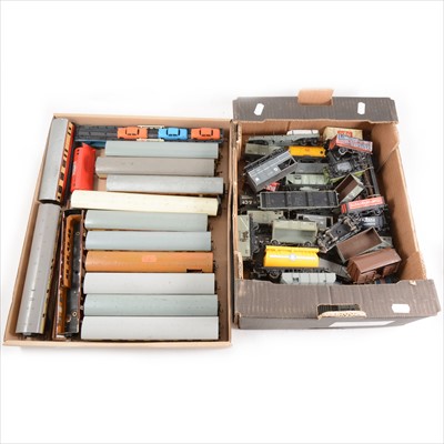 Lot 85 - OO gauge model railway passenger coaches and wagons; two trays of loose examples