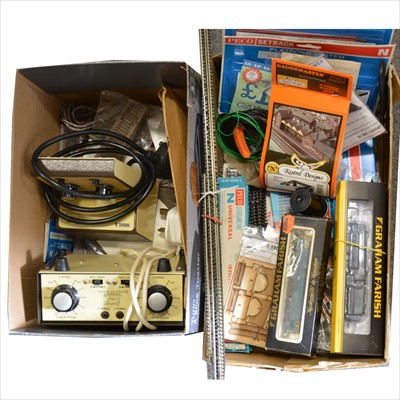 Lot 96 - N gauge model railway; a collection including two locomotives, selection of track, accessories, and two controllers.
