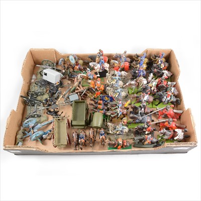 Lot 352 - Cast metal military horse mounted figures and field guns; a good quantity in one box, various makers including DeA Cassandra and others.