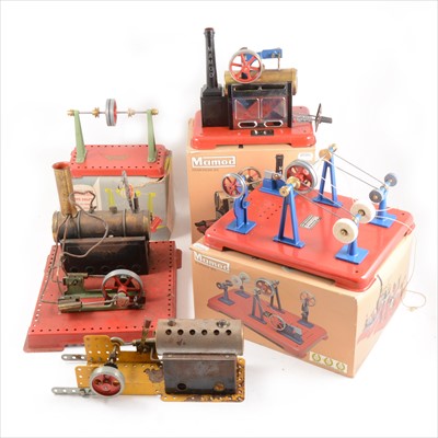 Lot 25 - Mamod live steam; two stationary steam engines, SE3 twin cylinder with boiler, unboxed, SP2, boxed, etc.