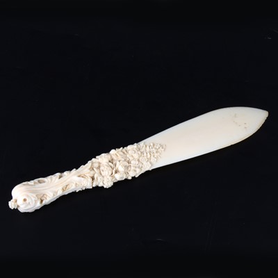 Lot 71 - A carved ivory letter knife, probably French, late 19th century