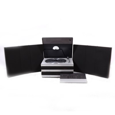 Lot 54 - Music system and speakers