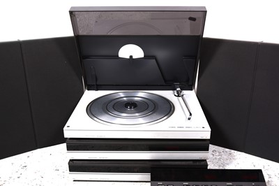 Lot 54 - Music system and speakers