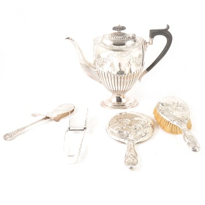 Lot 1078 - Edwardian silver-backed hand mirror, William Comyns, London 1902