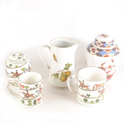 Lot 1049 - Royal Worcester Evesham bowls, and other decorative ceramics and tableware