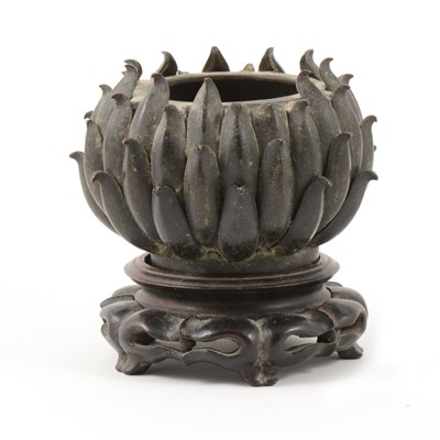 Lot 356 - A small Chinese bronze censer, modelled as a Chrysanthemum head