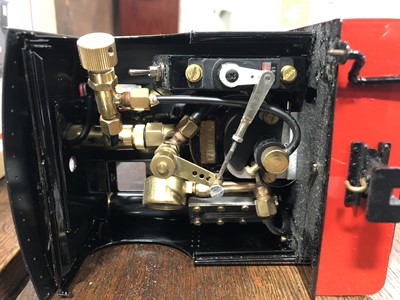 Lot 12 - Roundhouse live steam, gauge 1 / G scale, 32mm locomotive, 'Lilla' 0-4-0, added 'Guthlaxton' label to sides, with instructions, accessories and box, with RC