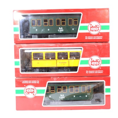 Lot 98 - Three LGB G scale, passenger coaches, no.30550, no.30340 (x2), all boxed, (3).
