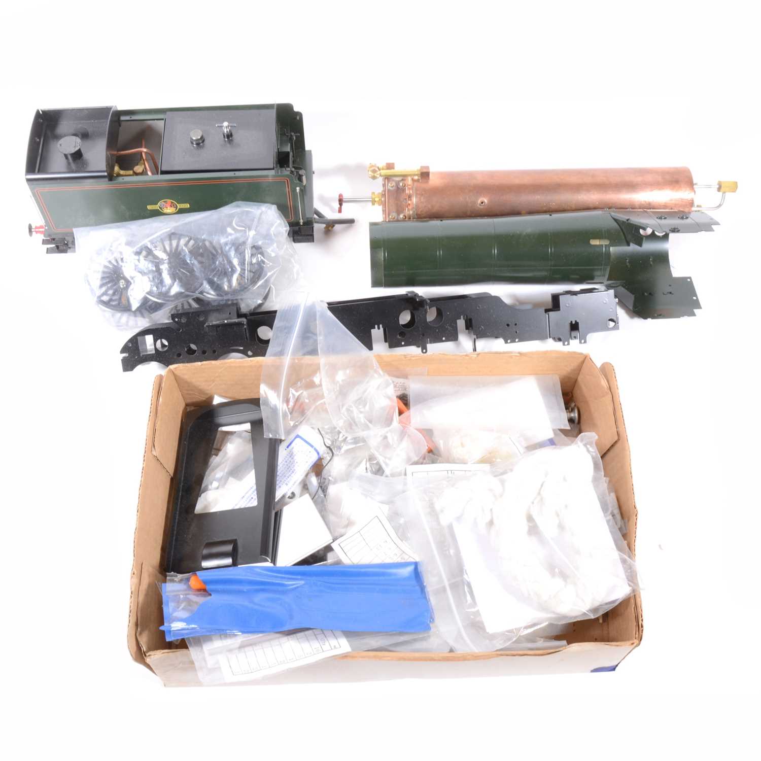 Lot 81 - Aster Hobby live steam, gauge 1 / G scale, 45mm locomotive and tender, a part built models of the BR A3 class Pacific, with booklet, orignial box, unchecked.