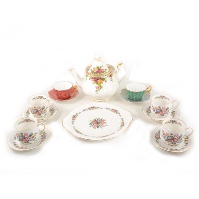 Lot 1035 - A Royal Albert part teaset, Old Country Roses, and other china teaware