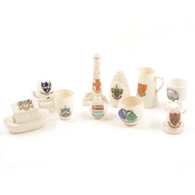 Lot 1030 - A quantity of created china