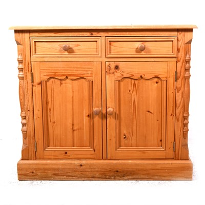 Lot 76 - A modern pine night cabinet