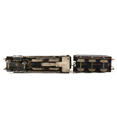 Lot 139 - A pre-war O gauge model of a Caledonian Railways 4-4-0 steam locomotive, no.440 dark blue livery with tender.