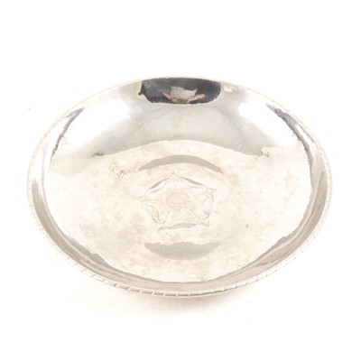 Lot 200A - A Keswick School of Industrial Arts 'Staybrite' bowl