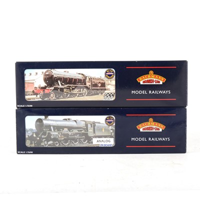 Lot 559 - Two Bachmann OO gauge model railway locomotives, 31-176DC, 32-276