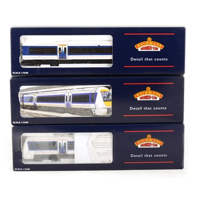 Lot 578 - Bachmann OO gauge model railway locomotive set 31-511 158 3 Car DMU 'Express', boxed.