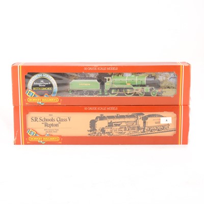Lot 522 - Two Hornby OO gauge model railway locomotives, R683 and R380