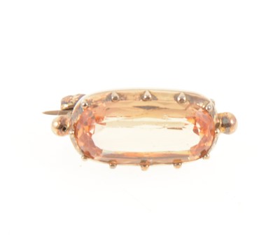Lot 1296 - A cinnamon coloured topaz brooch.