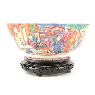 Lot 47 - A Chinese famille rose bowl
