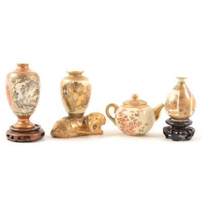 Lot 9 - Satsuma vase, resting on a recumbent elephant