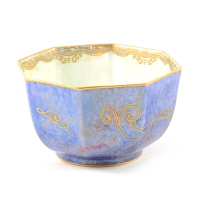 Lot 2 - A small Wedgwood lustre octagonal bowl