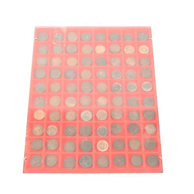 Lot 123 - Coins: Approximately 90 Farthings 18th Century to George V all Britannia reverse together with Approx. 50 Farthings with Wren reverse.