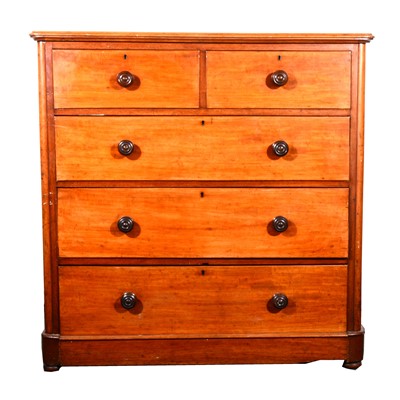 Lot 67 - A Victorian mahogany chest of drawers
