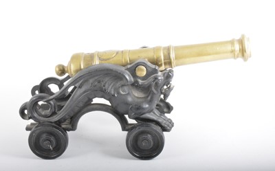 Lot 132 - A gun metal starting cannon