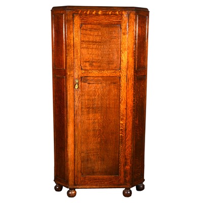 Lot 150 - An oak ply hall robe
