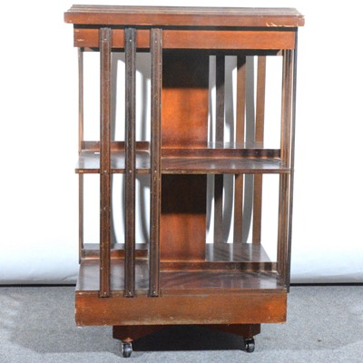 Lot 433 - An Edwardian mahogany revolving bookcase