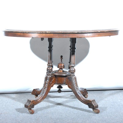 Lot 459 - A Victorian walnut supper table