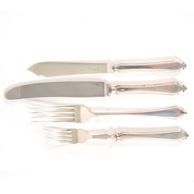 Lot 87 - An extensive canteen of silver cutlery