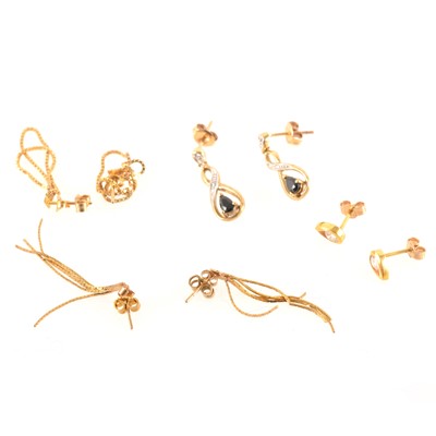 Lot 236 - Four pairs of earrings for pierced ears.