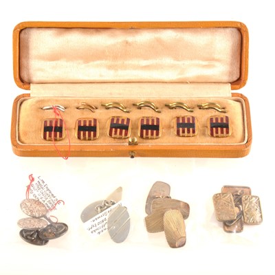 Lot 283 - Eleven pairs of vintage chain link cufflinks and small jewel box, cased set of dress studs.