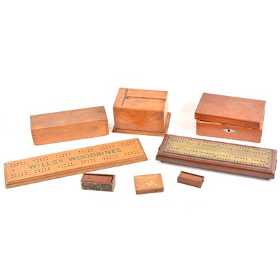 Lot 99 - A brass-faced cribbage board, Wills's Woodbines crib board, etc
