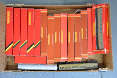 Lot 55 - Hornby OO gauge model railway passenger coaches; seventeen