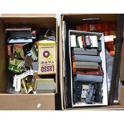 Lot 21 - OO gauge model railways; a collection on two boxes