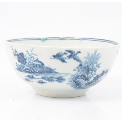 Lot 30 - First Period Worcester bowl