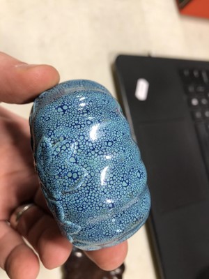 Lot 86 - Chinese porcelain inkpot.